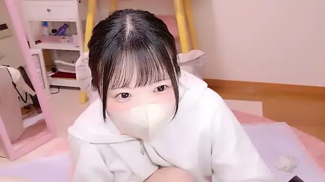 Lia__Love – webcam model profile photo Image 4