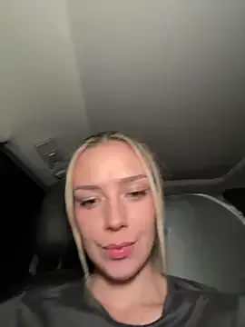 crazypaty – webcam model profile photo Image 6