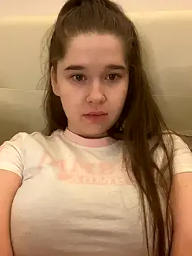 Latin_summer – webcam model profile photo Image 18