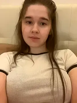 Latin_summer – webcam model profile photo Image 5