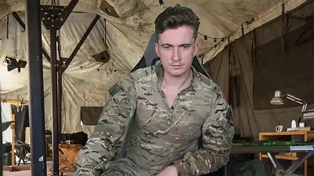 DriveThruDolls – webcam model profile photo Image 15