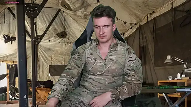 DriveThruDolls – webcam model profile photo Image 7