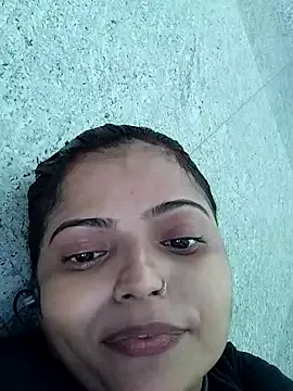 PumaShyXD – webcam model profile photo Image 5