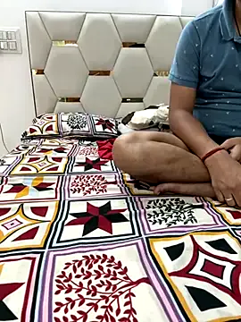 caylin – webcam model profile photo Image 10