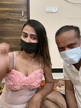 Cute-Simmi69 – webcam model profile photo Image 4