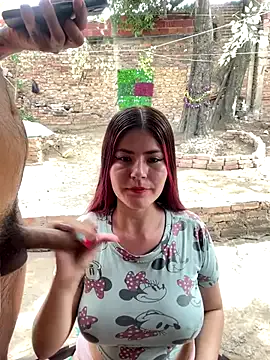 Cute-Simmi69 – webcam model profile photo Image 17