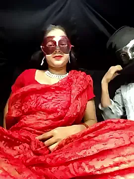 emyii – webcam model profile photo Image 13