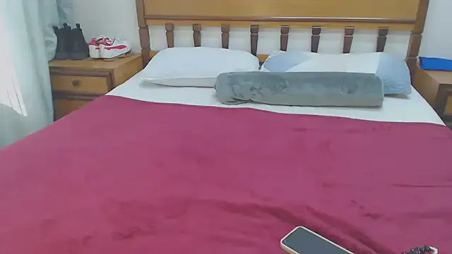 Yui-Ch – webcam model profile photo Image 11