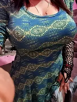 mia_dynasty – webcam model profile photo Image 12