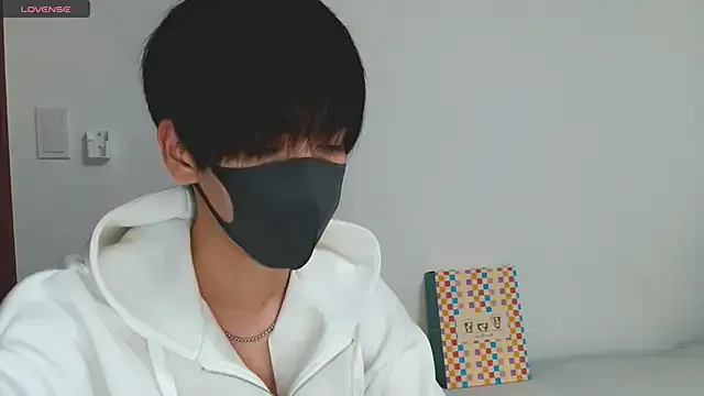 Yumadeath – webcam model profile photo Image 2