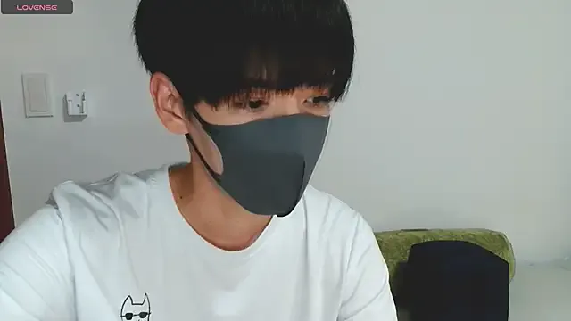 Yumadeath – webcam model profile photo Image 3