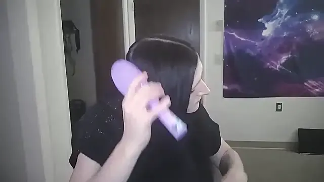 caylin – webcam model profile photo Image 10