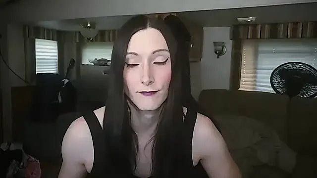 caylin – webcam model profile photo Image 3