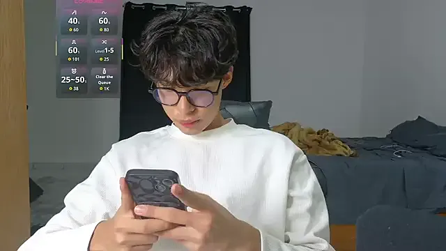 Runarunapi – webcam model profile photo Image 10