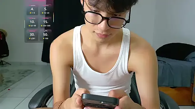 Runarunapi – webcam model profile photo Image 17