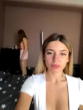 yangyang-777 – webcam model profile photo Image 18