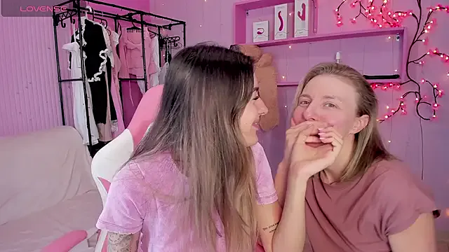 yangyang-777 – webcam model profile photo Image 6