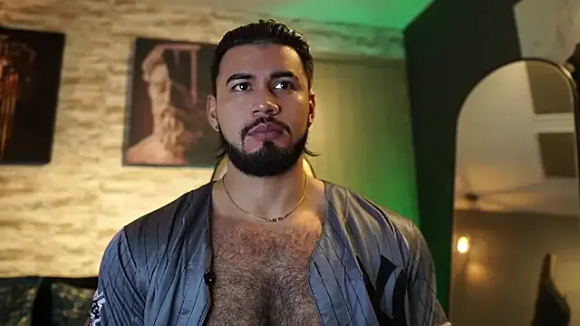 Runarunapi – webcam model profile photo Image 8