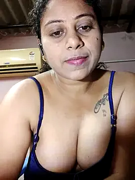 PumaShyXD – webcam model profile photo Image 16