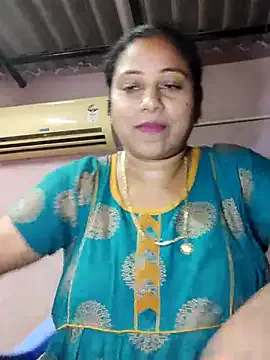 PumaShyXD – webcam model profile photo Image 17