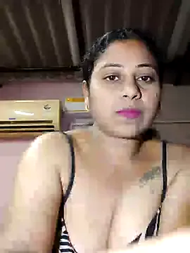 PumaShyXD – webcam model profile photo Image 18