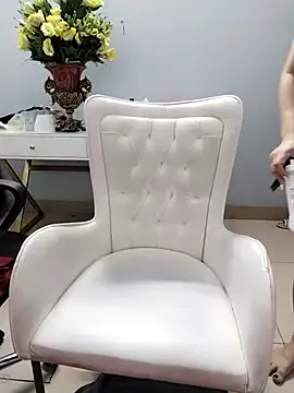 PumaShyXD – webcam model profile photo Image 2