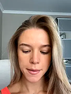 keirasworld – webcam model profile photo Image 16