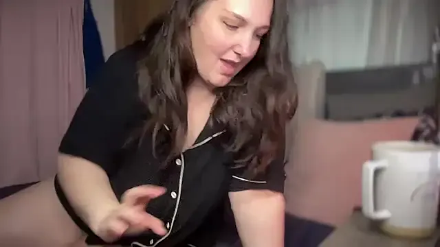 pinkypuppa – webcam model profile photo Image 5