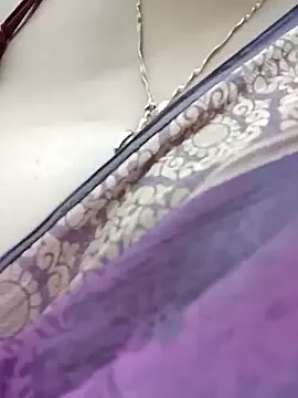 zasmin3 – webcam model profile photo Image 3