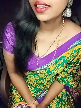 heyskylar – webcam model profile photo Image 3