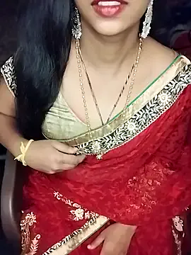 heyskylar – webcam model profile photo Image 4