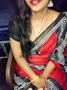 heyskylar – webcam model profile photo Image 6