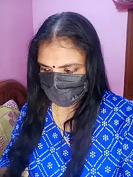 nayomi_34f – webcam model profile photo Image 3