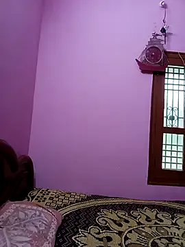 nayomi_34f – webcam model profile photo Image 7