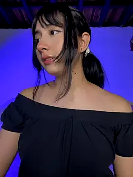 heyskylar – webcam model profile photo Image 15