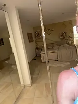 Kate-monroe – webcam model profile photo