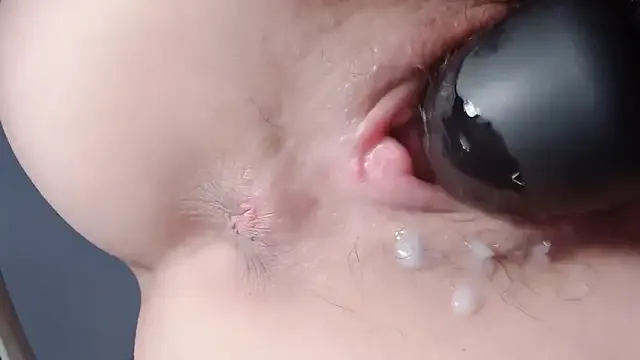 Yui-Ch – webcam model profile photo Image 2