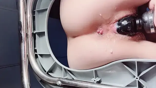 Yui-Ch – webcam model profile photo Image 5