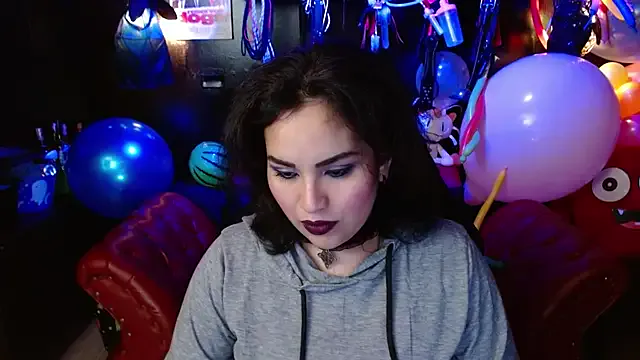 PumaShyXD – webcam model profile photo Image 6