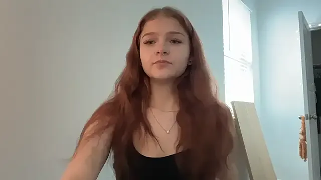 Yui-Ch – webcam model profile photo Image 9