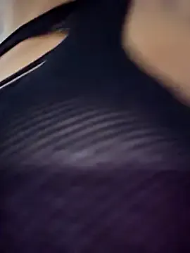 Runarunapi – webcam model profile photo Image 18