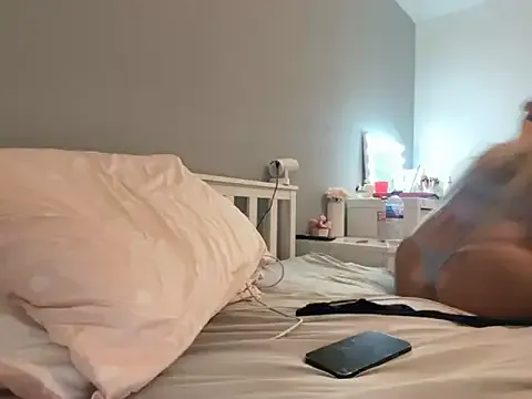 VallieBrandwein – webcam model profile photo Image 11