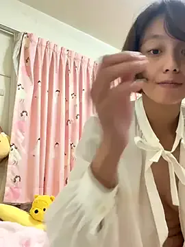 shuhana_ – webcam model profile photo Image 7