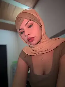 LeaGambit__ – webcam model profile photo Image 4