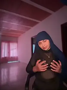 LeaGambit__ – webcam model profile photo Image 8