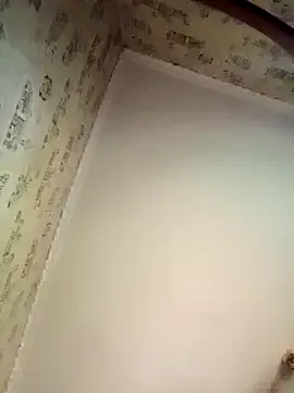 bunnyblondy – webcam model profile photo Image 4