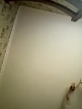 bunnyblondy – webcam model profile photo Image 8