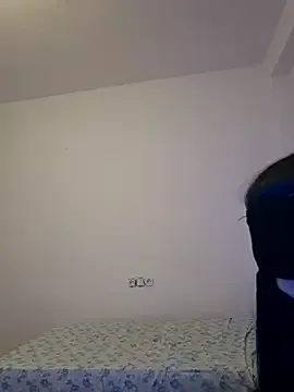 wrenlie – webcam model profile photo Image 16