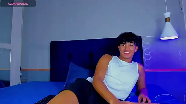 bigman32124 – webcam model profile photo Image 6