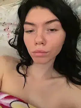 Runarunapi – webcam model profile photo Image 15